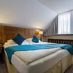 Silenzio Hotel