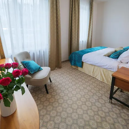 Silenzio Hotell 4*