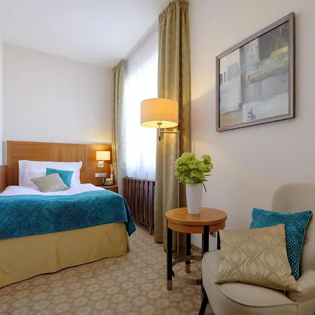 Hotell Silenzio 4*