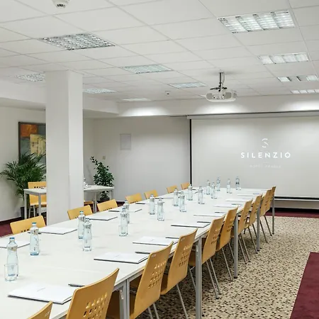 Silenzio Praag