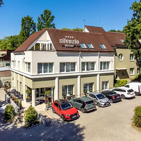 Hotell Silenzio Prag