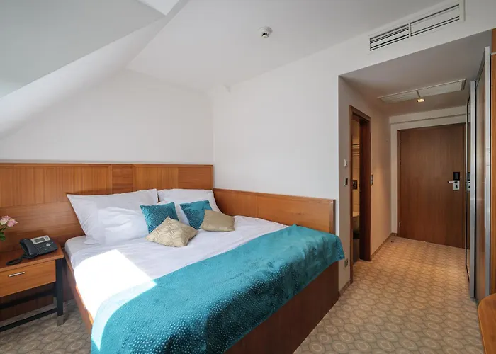 Silenzio ホテル プラハ