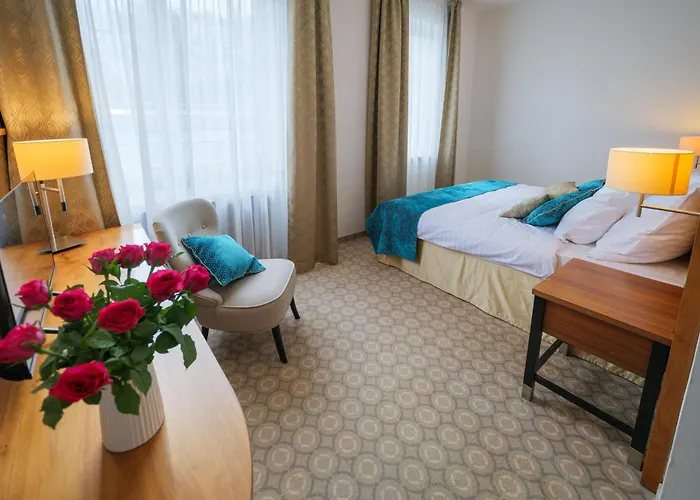 Silenzio ホテル 4*