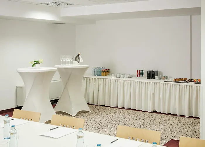 Hotel Silenzio