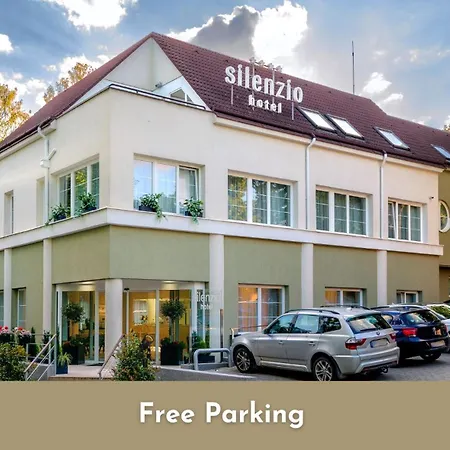 酒店 Silenzio